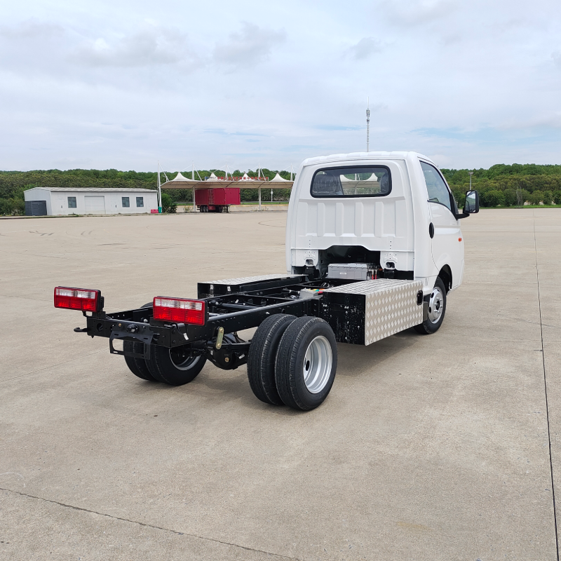 4.5t chassis (1)