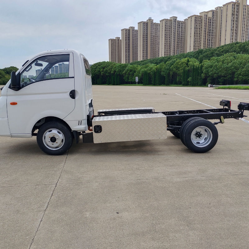 4.5t chassis (4)
